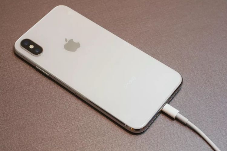 3 Rekomendasi Charger Iphone Yang Cocok Untukmu