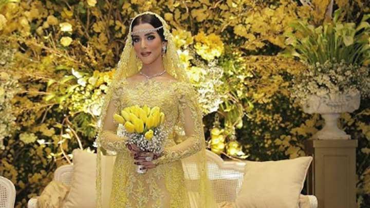 Busana Pernikahan Arab Yang Elegan