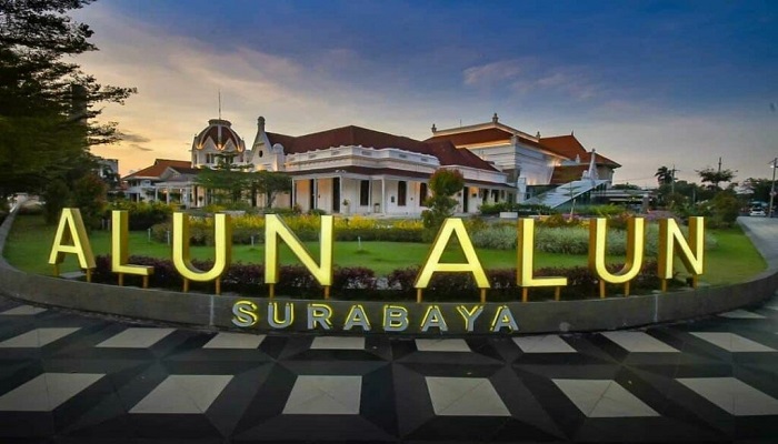 Tempat Liburan Yang Ada Di Sekitar Stasiun Pasar Turi Surabaya