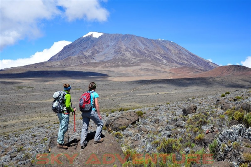 Mendaki Gunung Kilimanjaro Di Tanzania