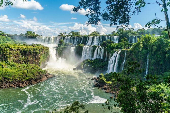 Destinasi Iguazu Falls