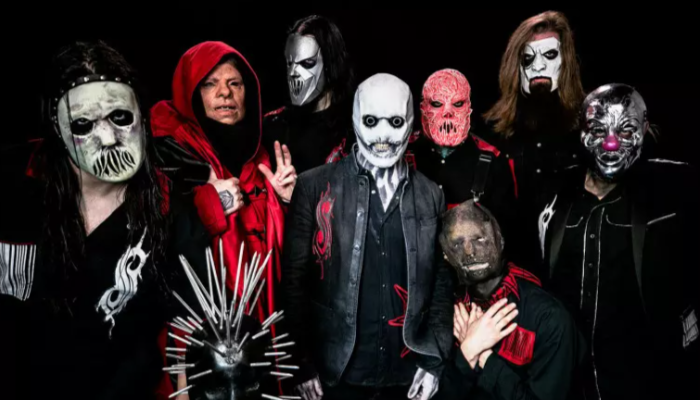 Band Slipknot Sangat Unik Dengan Seragam Panggungnya!