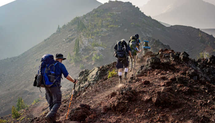 Hiking Ternyata Dapat Membentuk Karakter Sosial Seseorang Loh!