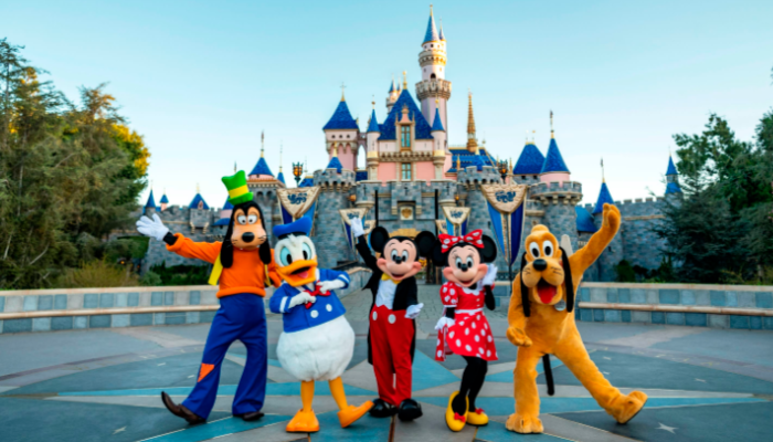 Disneyland Park Menjadi Destinasi Wisata Impian Semua Wanita