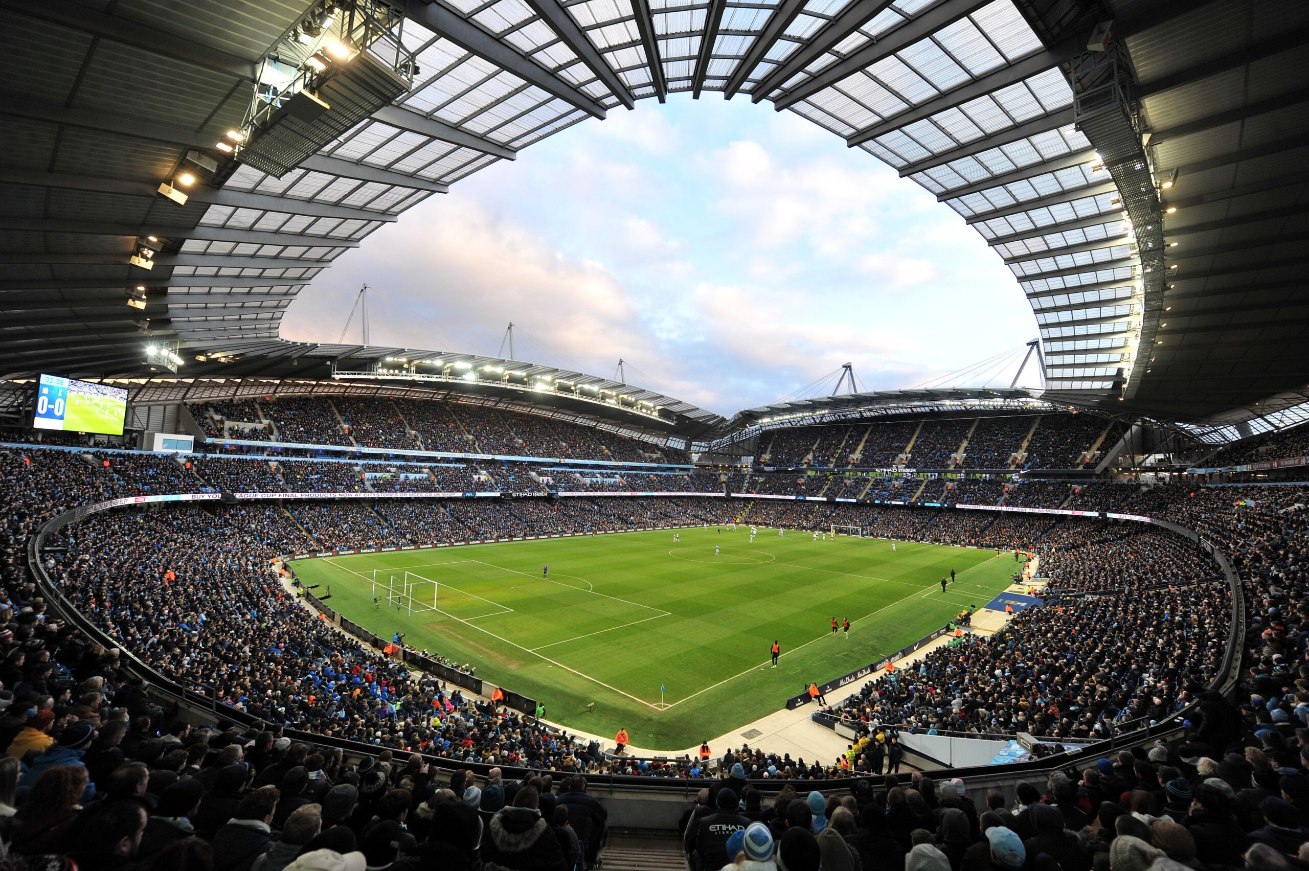 Stadion Etihad Rumah Kebanggaan Manchester City