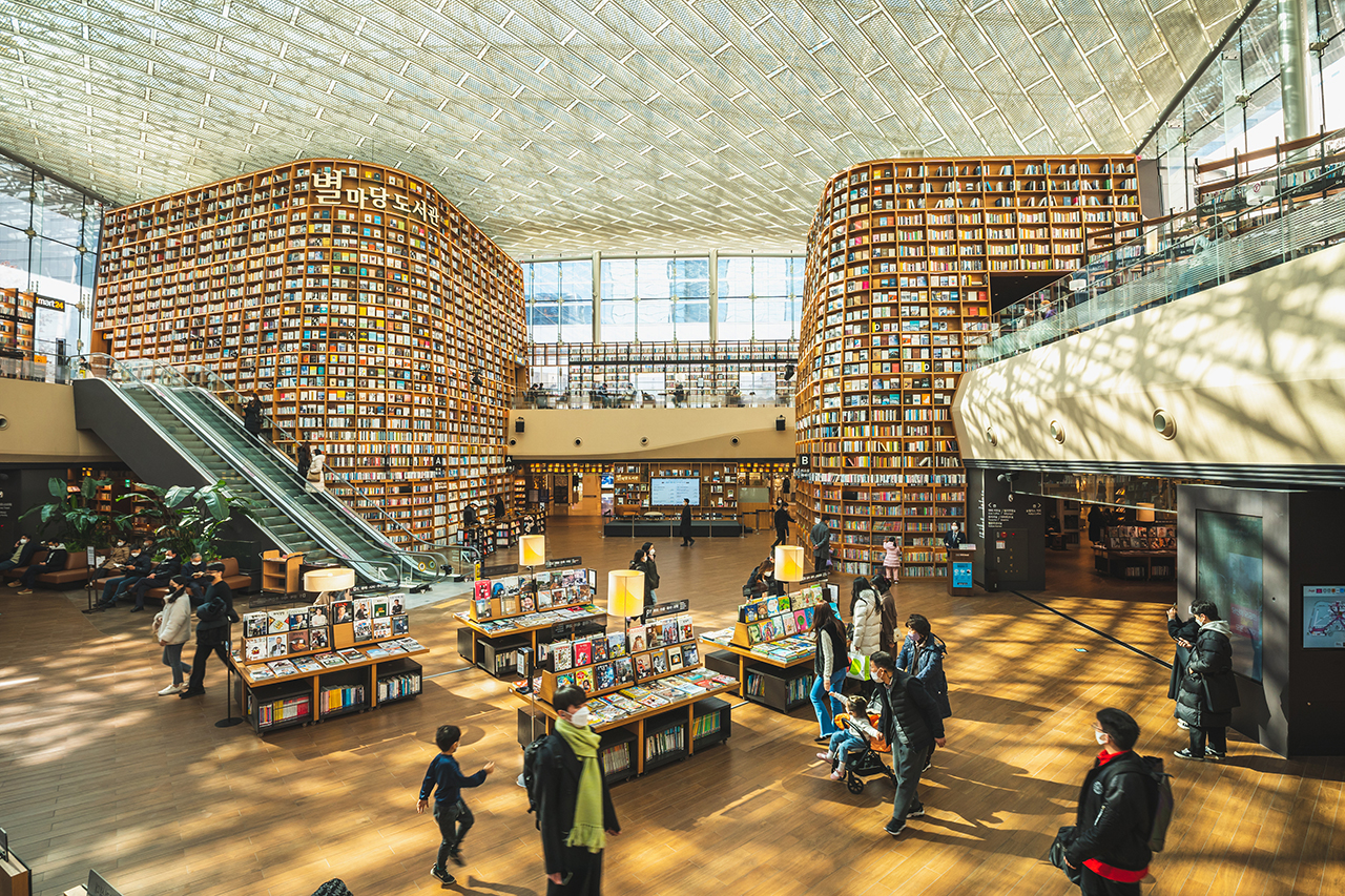 Starfield Library Sebuah Perpustakaan Unik Dan Terbesar Di Dunia