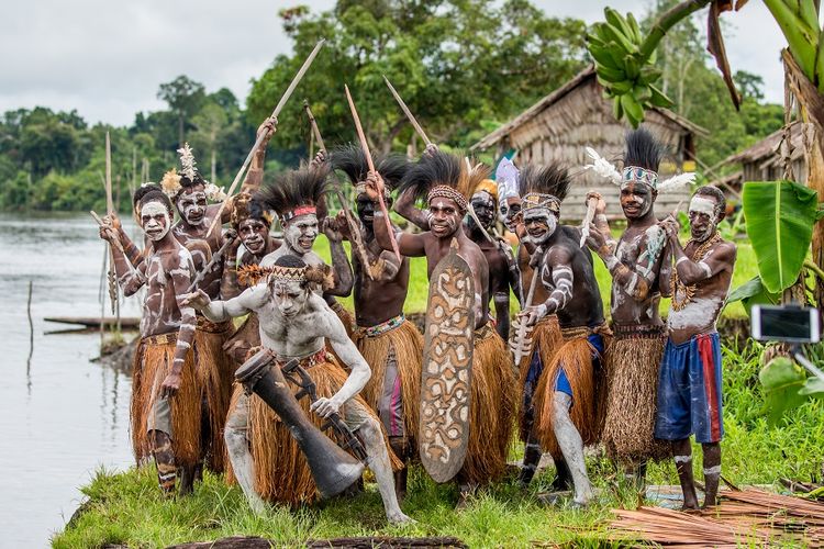 Mengenal Suku Asmat, Mengetahui Kehidupan Dan Budayanya