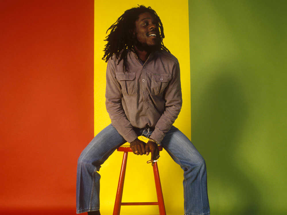 Penyanyi Dennis Brown Konsisten Berada Di Aliran Regge Mamen