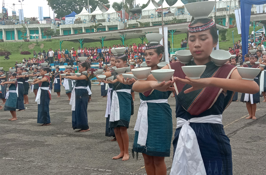 Tortor Sipitu Cawan Dengan Filosofi Tariannya