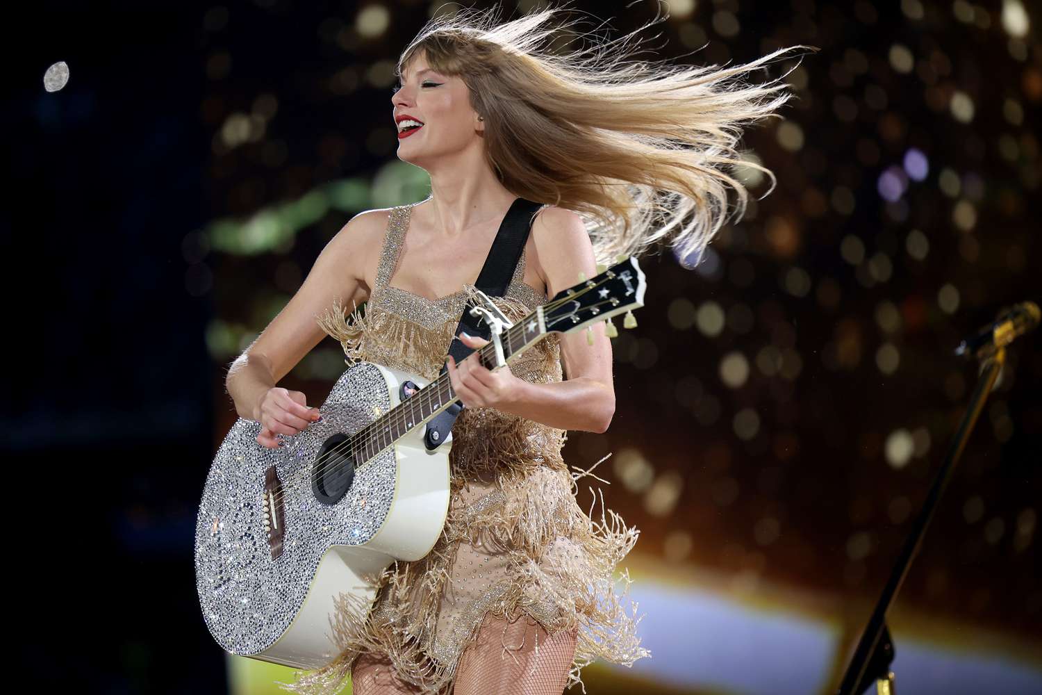 Menguak Rahasia Suksesnya Taylor Swift