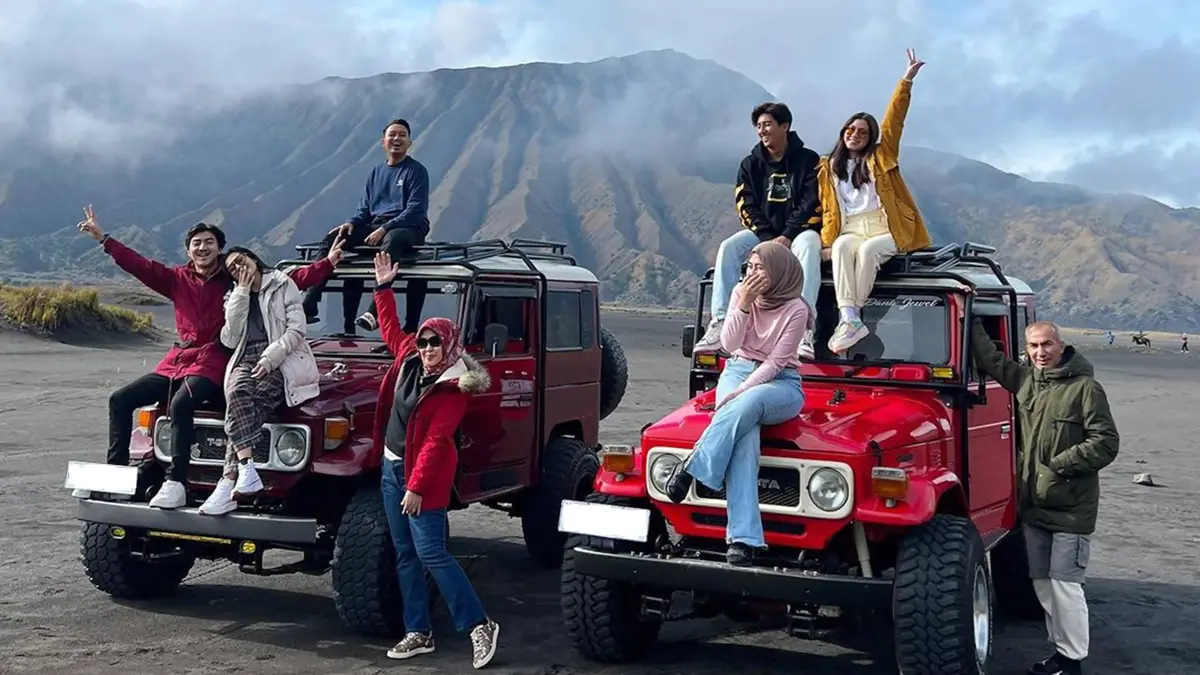 Melihat Keindahan Alam Dan Menjelajahi Gunung Bromo