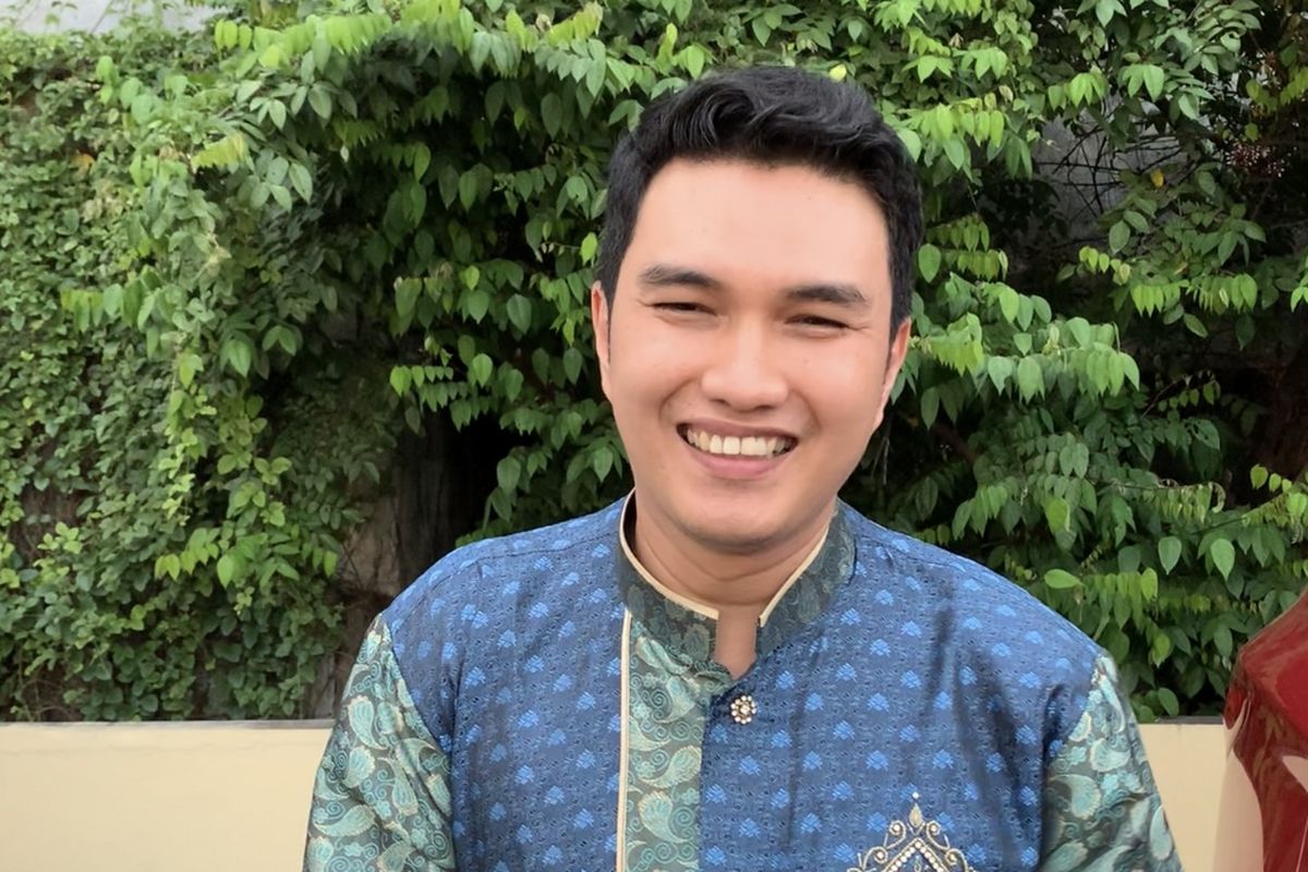 Aldi Taher Sosok Nyentrik Di Dunia Hiburan Dan Politik Indonesia