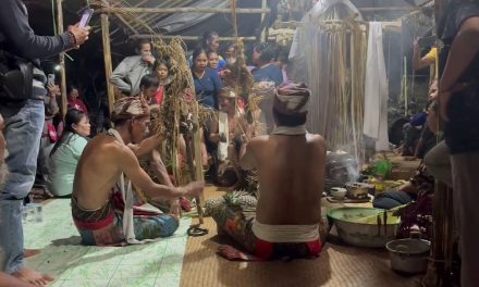 Festival Aruh Baharin Adat Penting Dan Sakral Suku Banjar