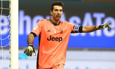 Gianluigi Buffon Kiper Dengan Karir Dan Prestasi Gemilang
