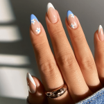 Keindahan French Nail Art, Yang Bikin Kuku Cantik Dan Elegan