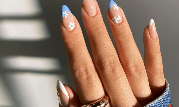 Keindahan French Nail Art, Yang Bikin Kuku Cantik Dan Elegan