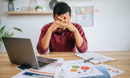 Keterpaksaan Finansial Untuk Memiliki Pekerjaan Paruh Waktu