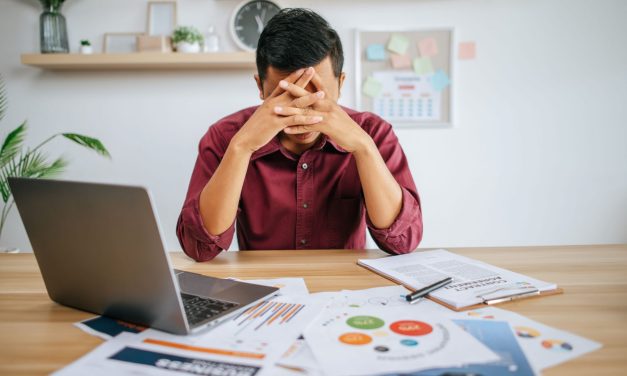 Keterpaksaan Finansial Untuk Memiliki Pekerjaan Paruh Waktu