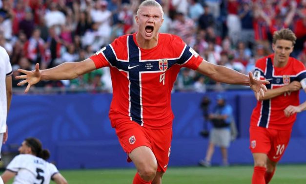 Erling Haaland Samai Mbappe di Puncak Daftar Pencetak Gol