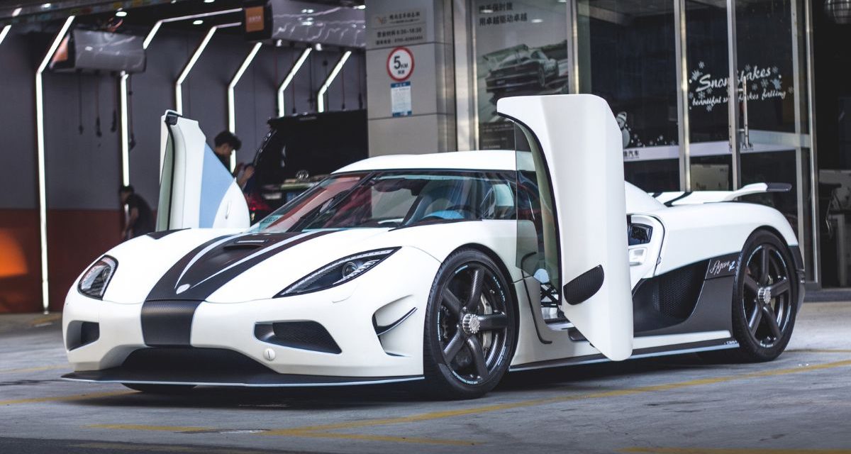 Mobil SSC Opsi Hypercar Yang Wajib Kamu Miliki Jika Kaya Nanti