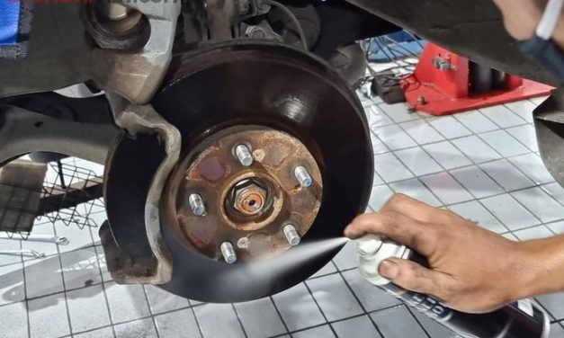 Brake Cleaner Solusi Ampuh Untuk Membersihkan Rem